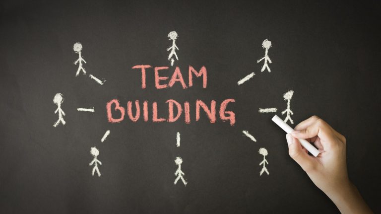 Team building: Crea equipo en la oficina y ganarás seguro